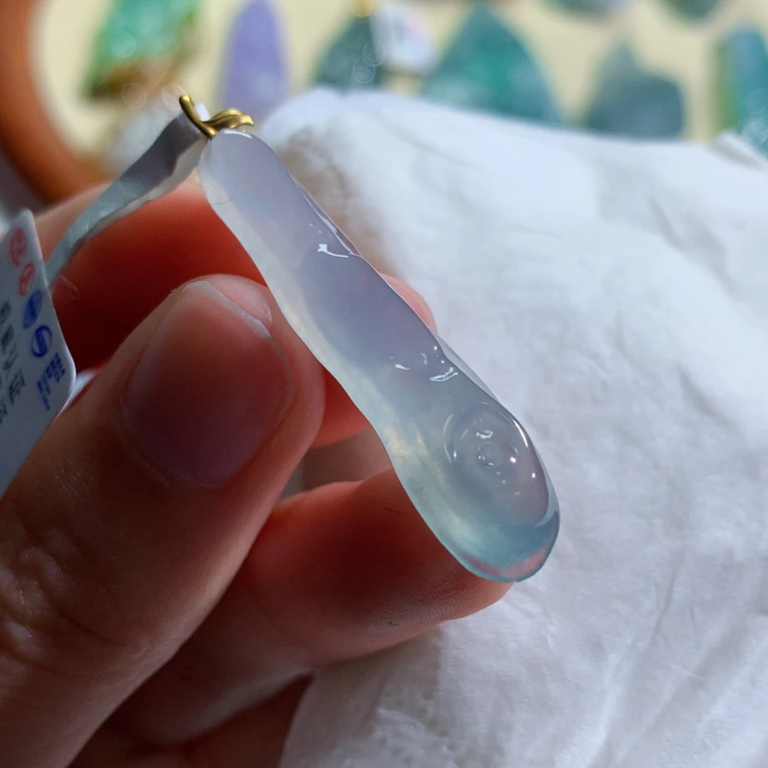 【闪购商品】翡翠吊坠(不含链)未镶嵌 6759