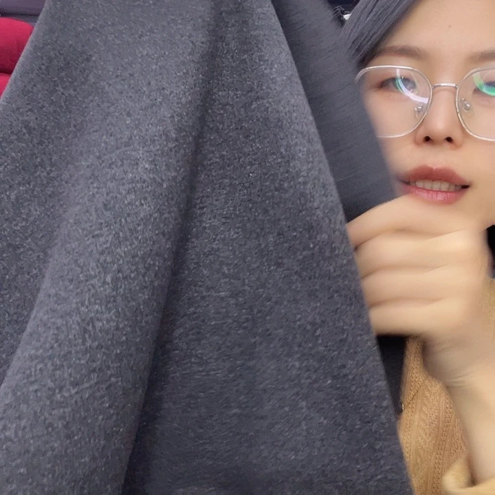 混纺黑灰羊绒加绒1.1米