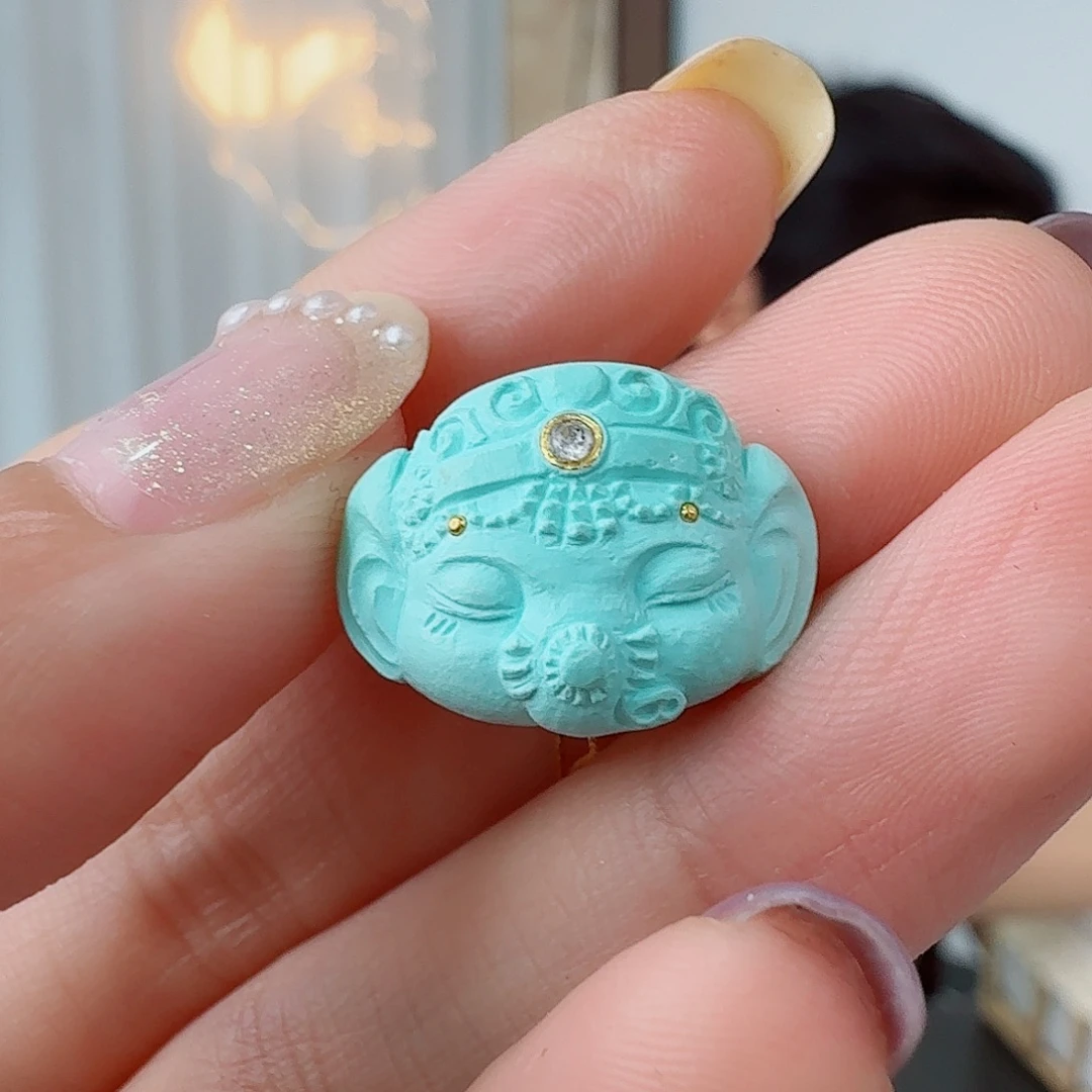 绿松石未镶嵌珠宝奇石