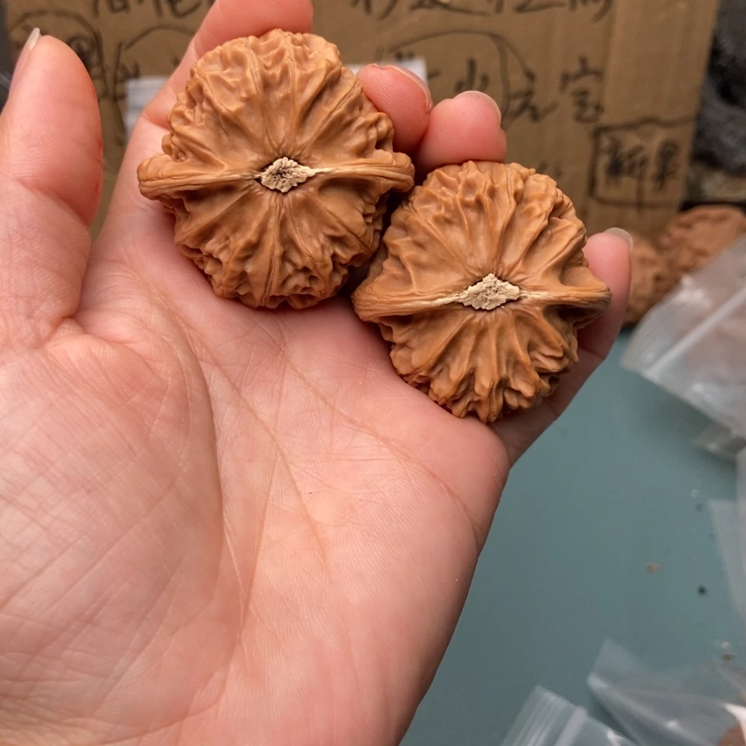 傲***火吊坠文玩核桃宫灯90