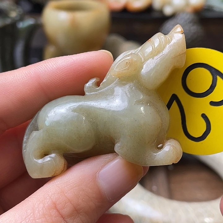 和田玉（糖玉）未镶嵌颈饰