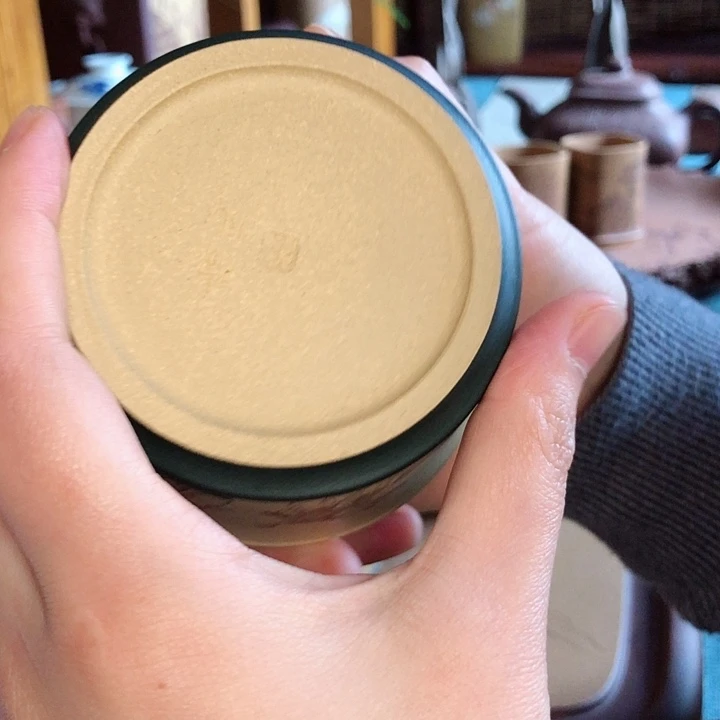 紫砂茶杯会**鱼紫砂工艺品