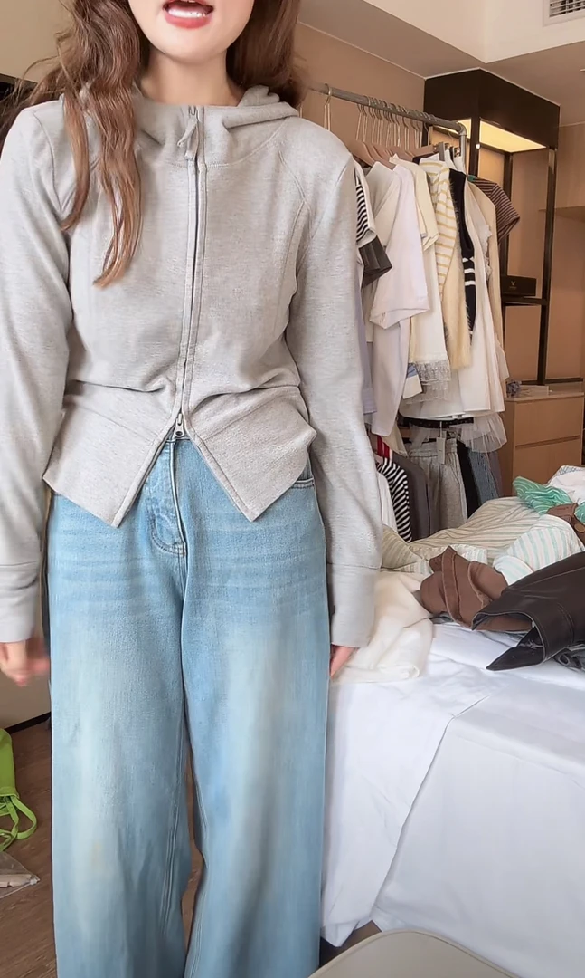 【许愿瓜】连帽开衫 显瘦百搭落肩绒感亲肤春秋戴帽开衫ZB105