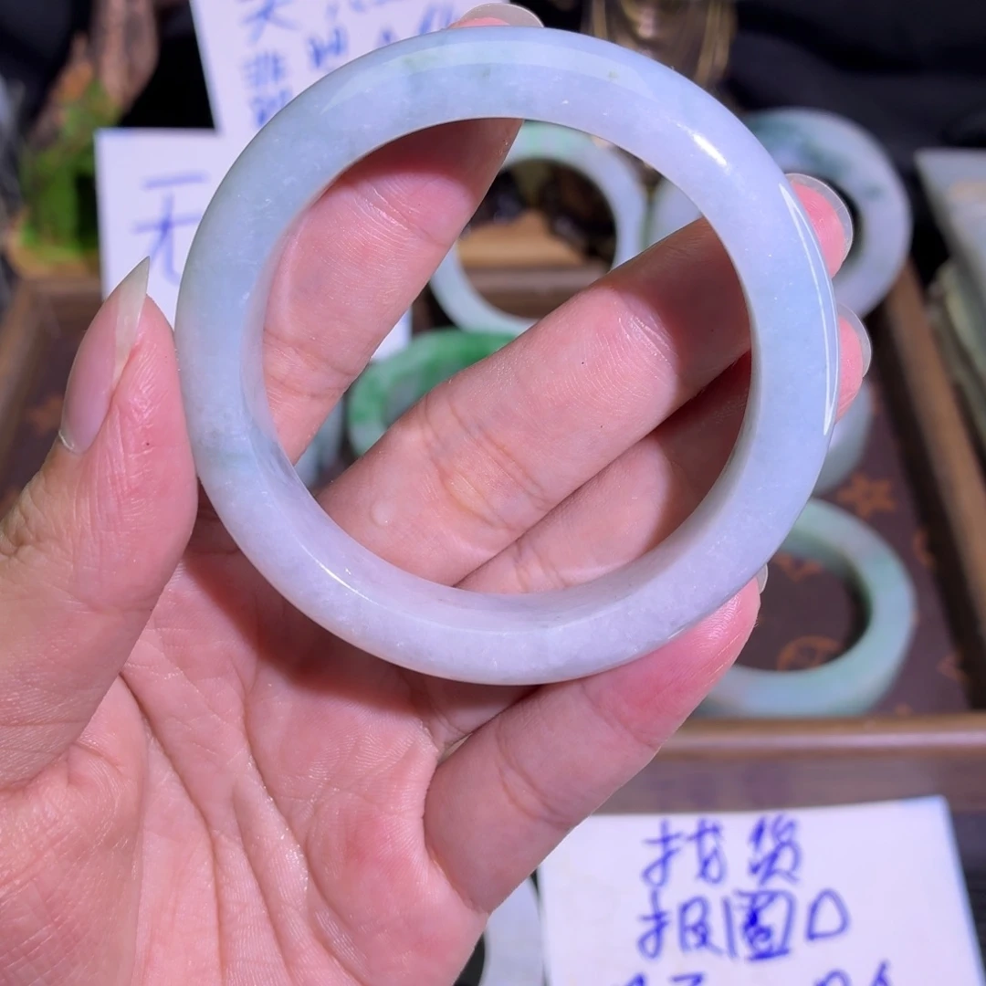 定制翡翠未镶嵌翡翠A货毛胚手镯定制