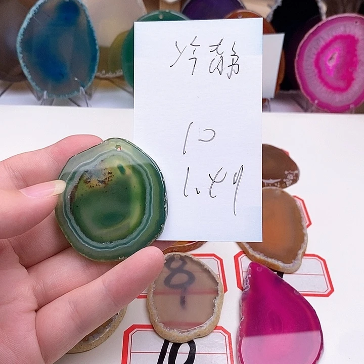 冷***姐合金颈饰玛瑙/玉髓