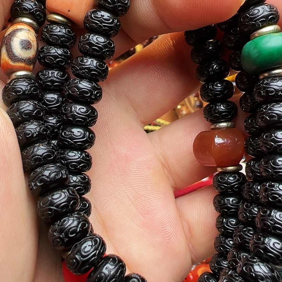 凤眼菩提吊坠手串