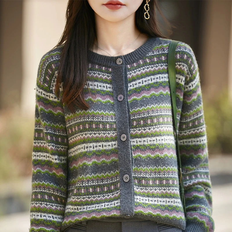 品牌女装秋冬新款宽松百搭圆领条纹女士毛针织开衫时尚上衣