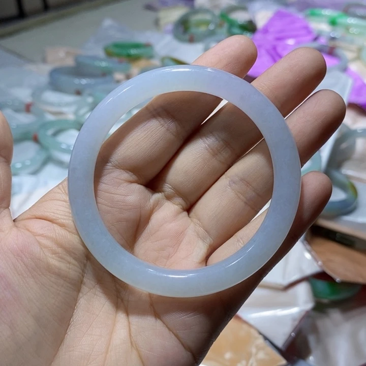 未镶嵌手镯翡翠55.5