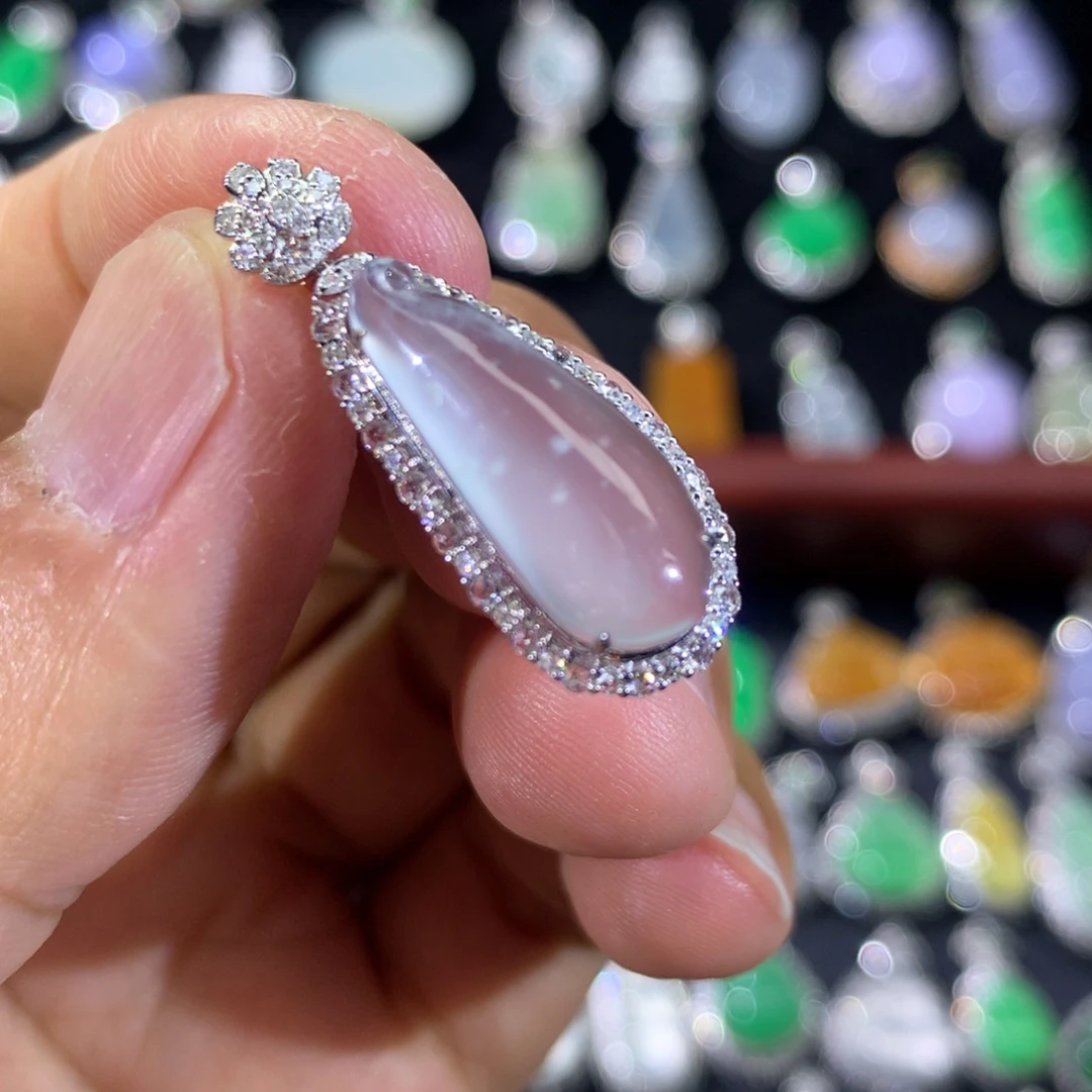 翡翠18K金镶嵌吊坠(不含链)