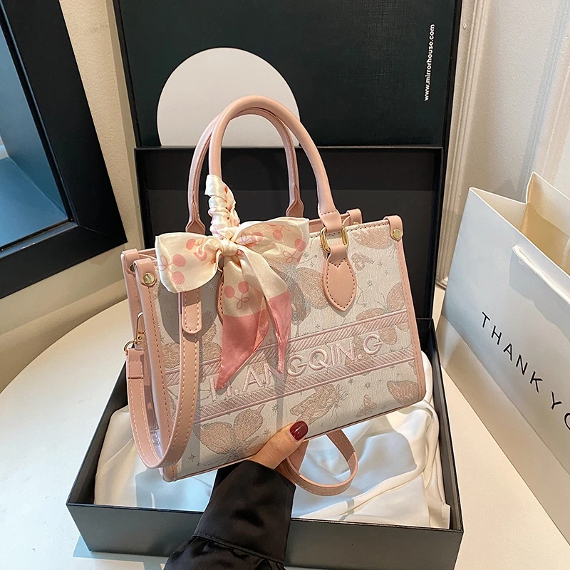 手提包小众高级感包包女2025新款潮刺绣托特包大容量百搭新款女包