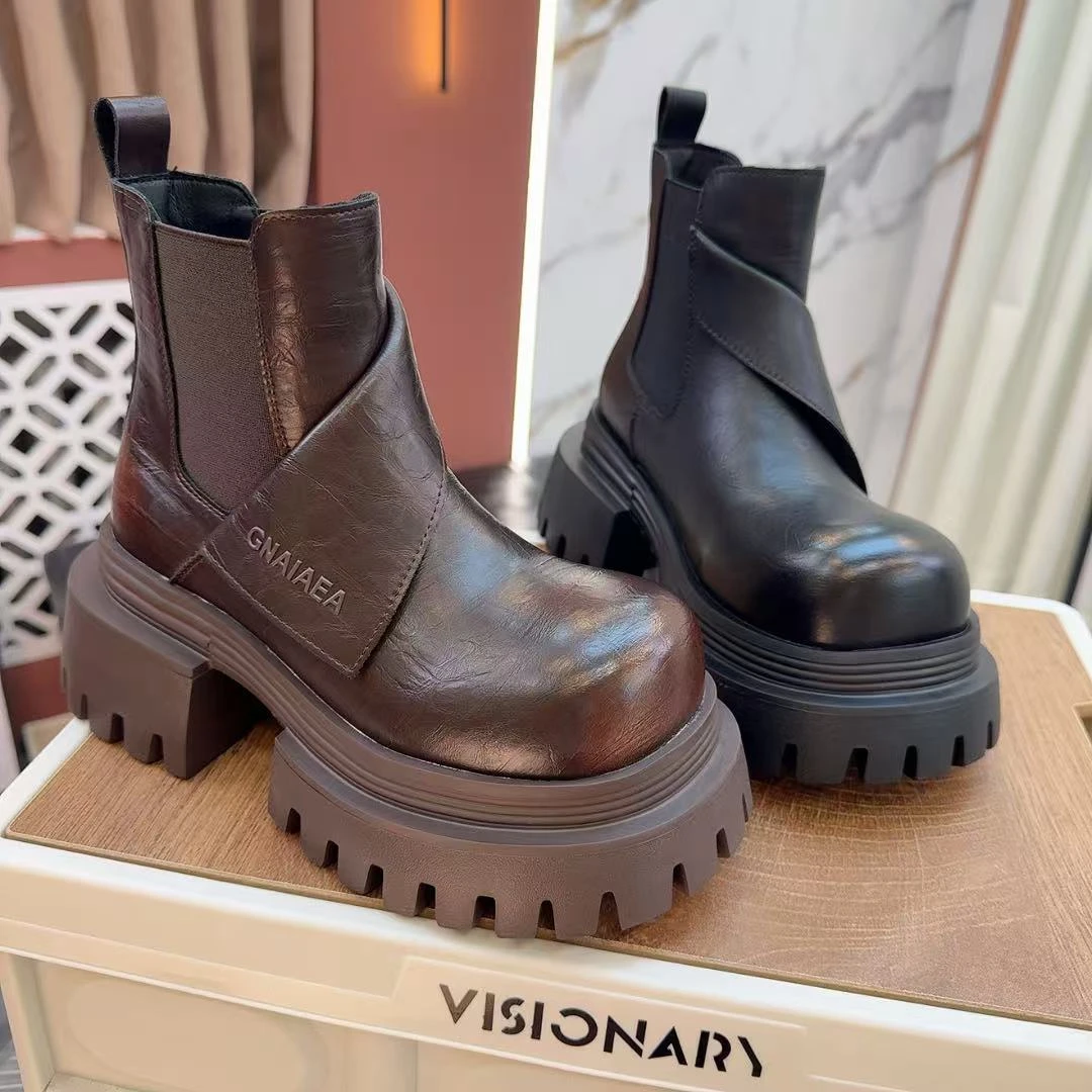 欧洲站厚底增高翻领马丁靴女大头短靴复古短筒机车靴子7801-18圣