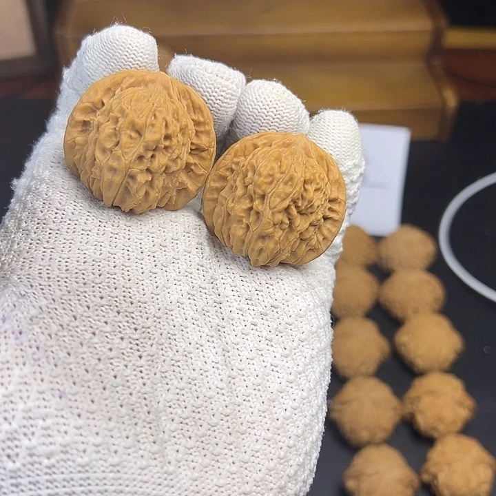 文玩核桃把件四座楼