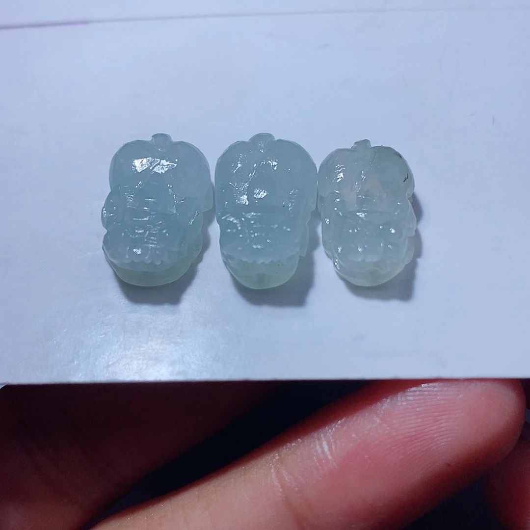 定制翡翠未镶嵌王炸三个一起
