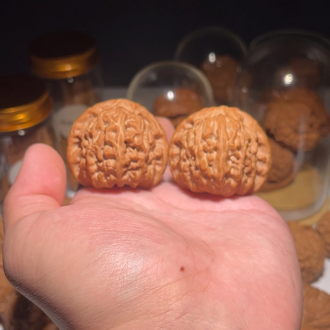 腰***芯43全品白狮子核桃核桃