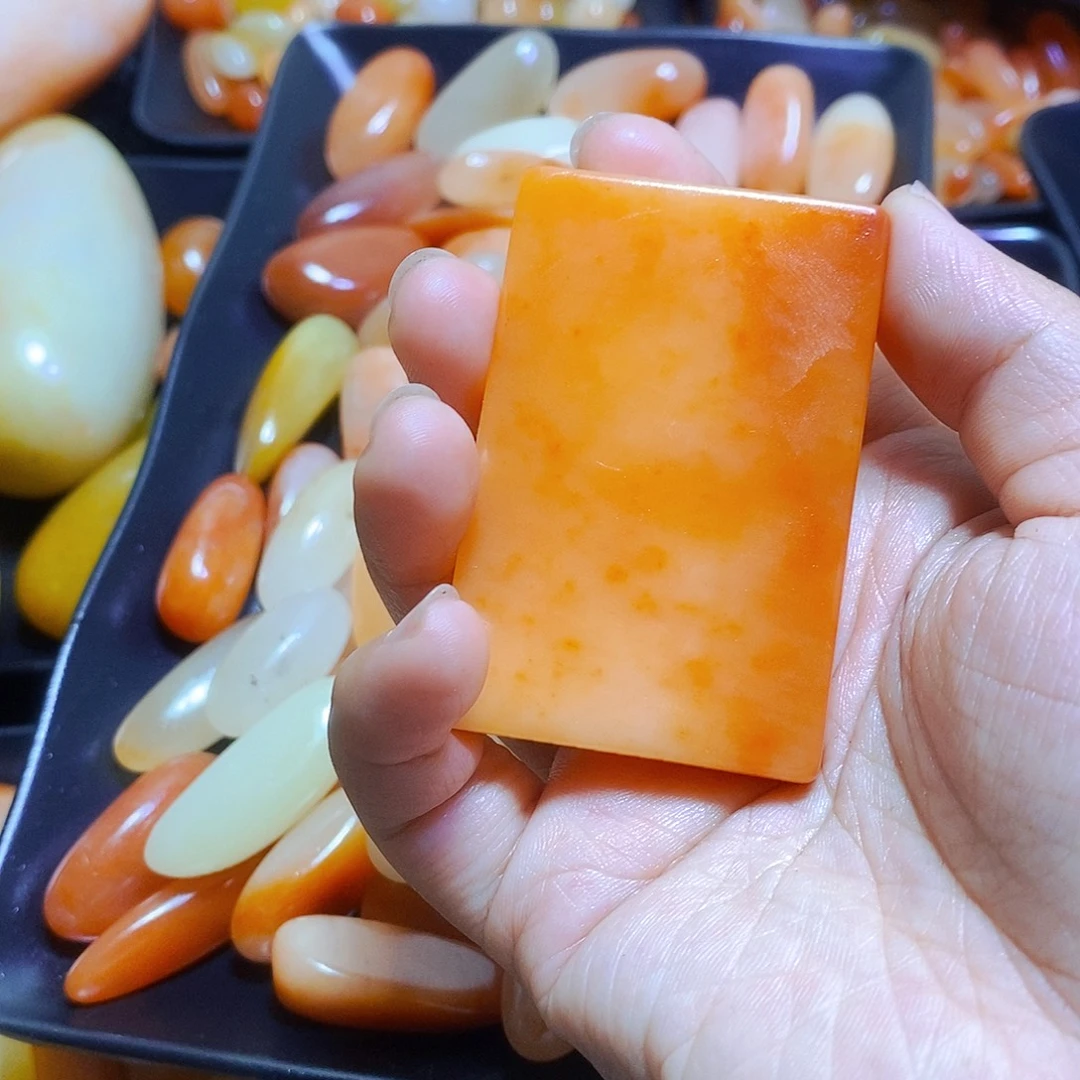 西***，新疆金丝玉吊坠项链