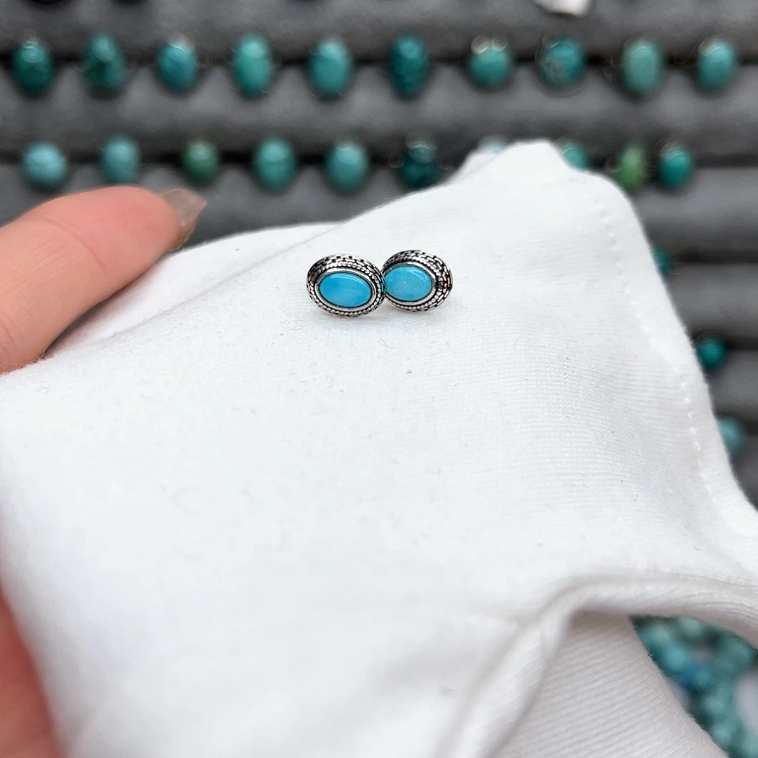 绿松石绿松石未镶嵌