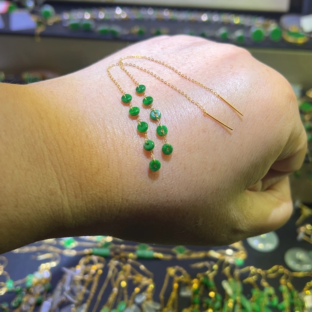 颈饰18K金镶嵌翡翠耳线