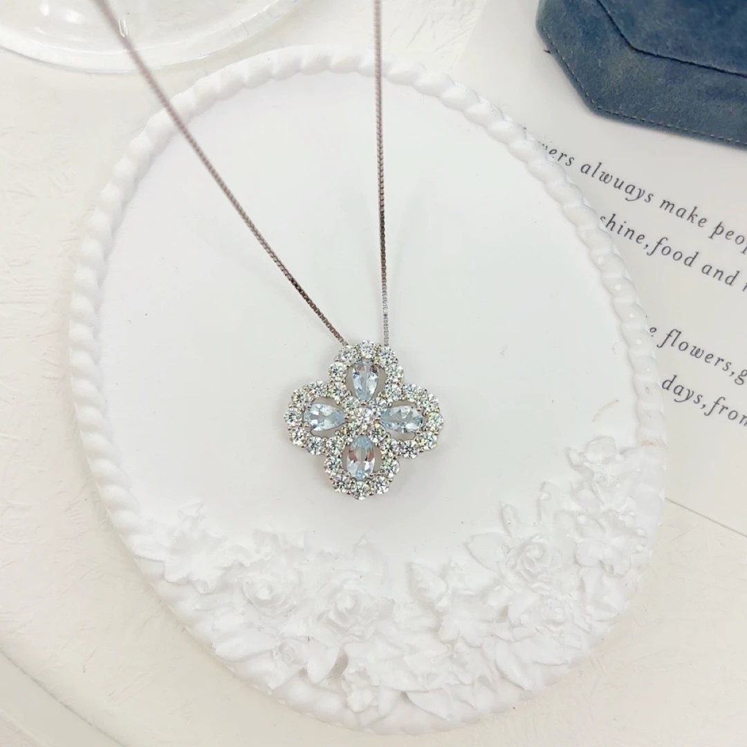 天然海蓝宝石吊坠  四叶草主石3*5mm/4粒  S925银镶  赠925银链