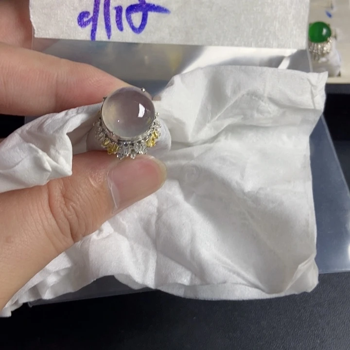 赤***心定制翡翠未镶嵌定制翡翠未镶嵌天然