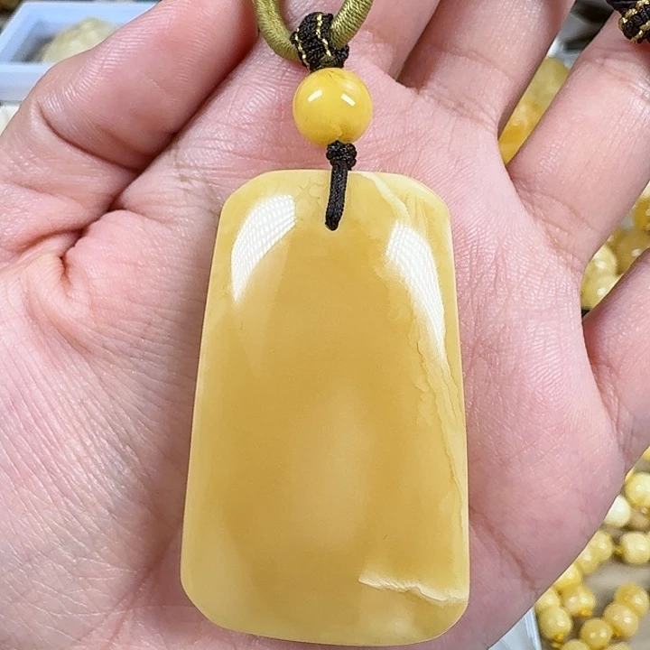 蜜蜡珠宝奇石未镶嵌