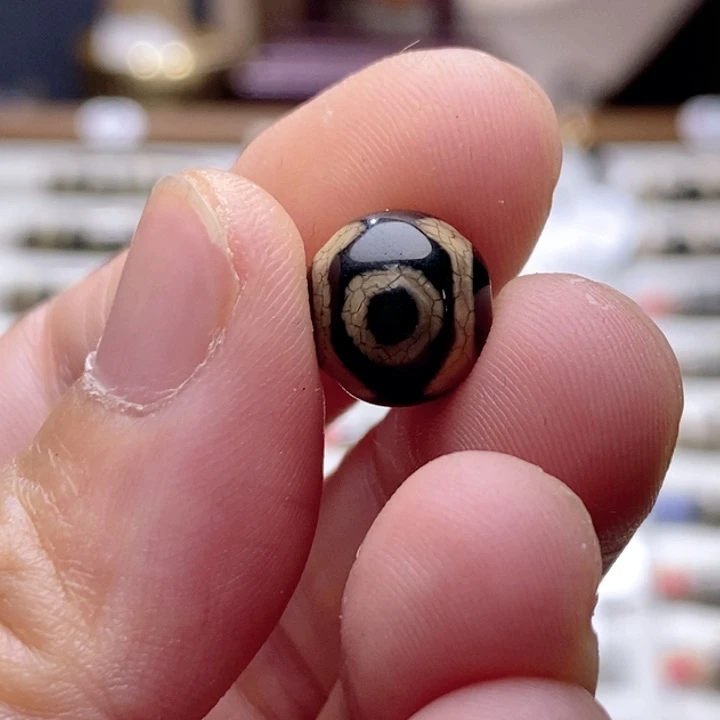 正***E玛瑙/玉髓未镶嵌珠宝半成品