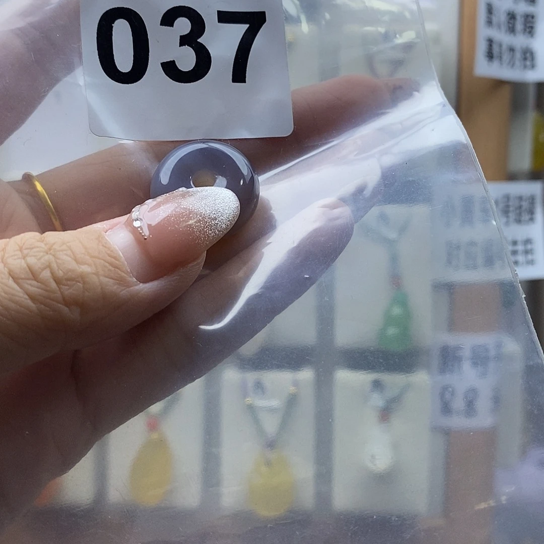 玛瑙/玉髓颈饰合金卫****送