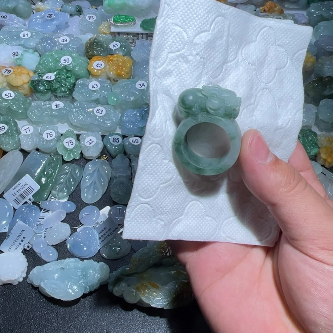 定制翡翠未镶嵌天然