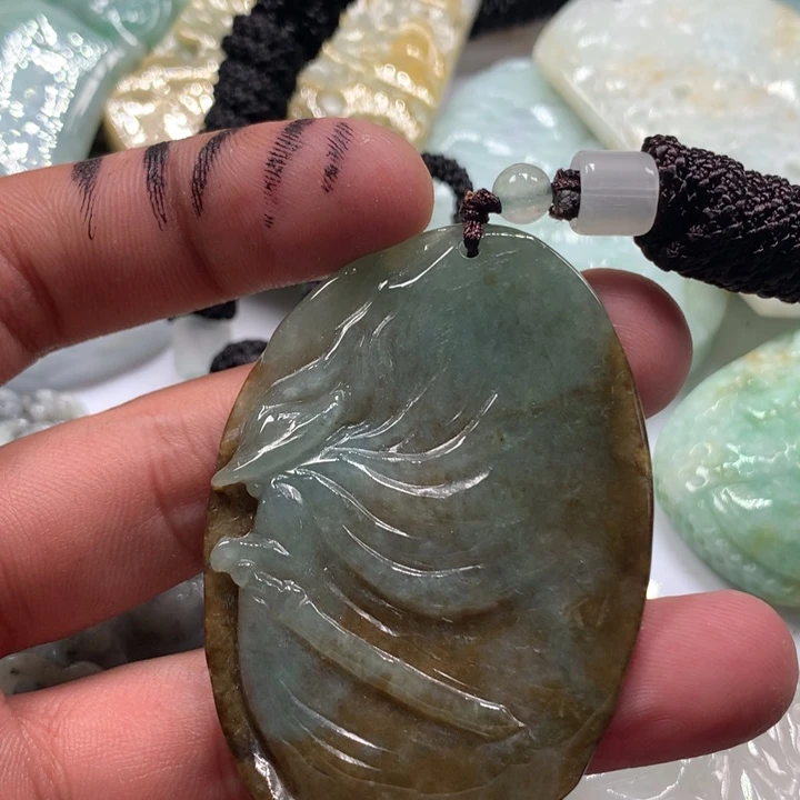 颈饰未镶嵌翡翠保真天然a货翡翠