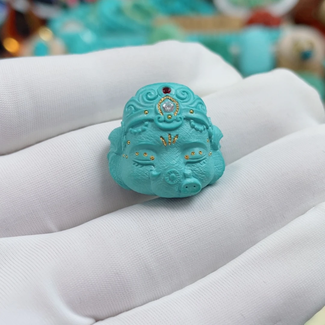 绿松石未镶嵌珠宝奇石