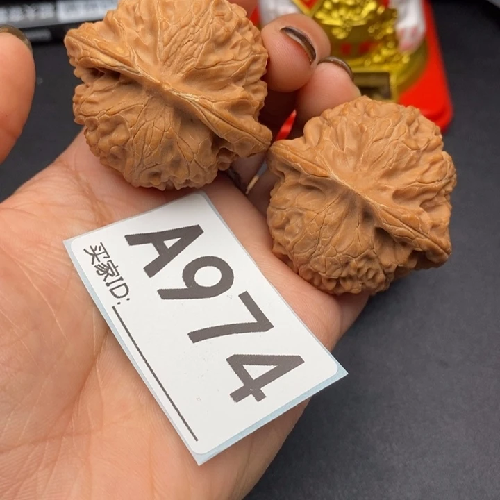 文玩核桃吊坠核桃