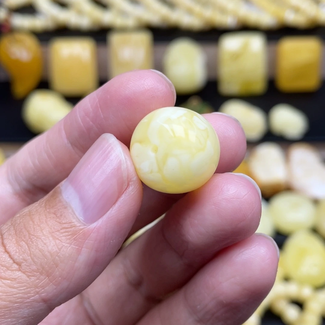 琥珀未镶嵌裸石琥珀蜜蜡