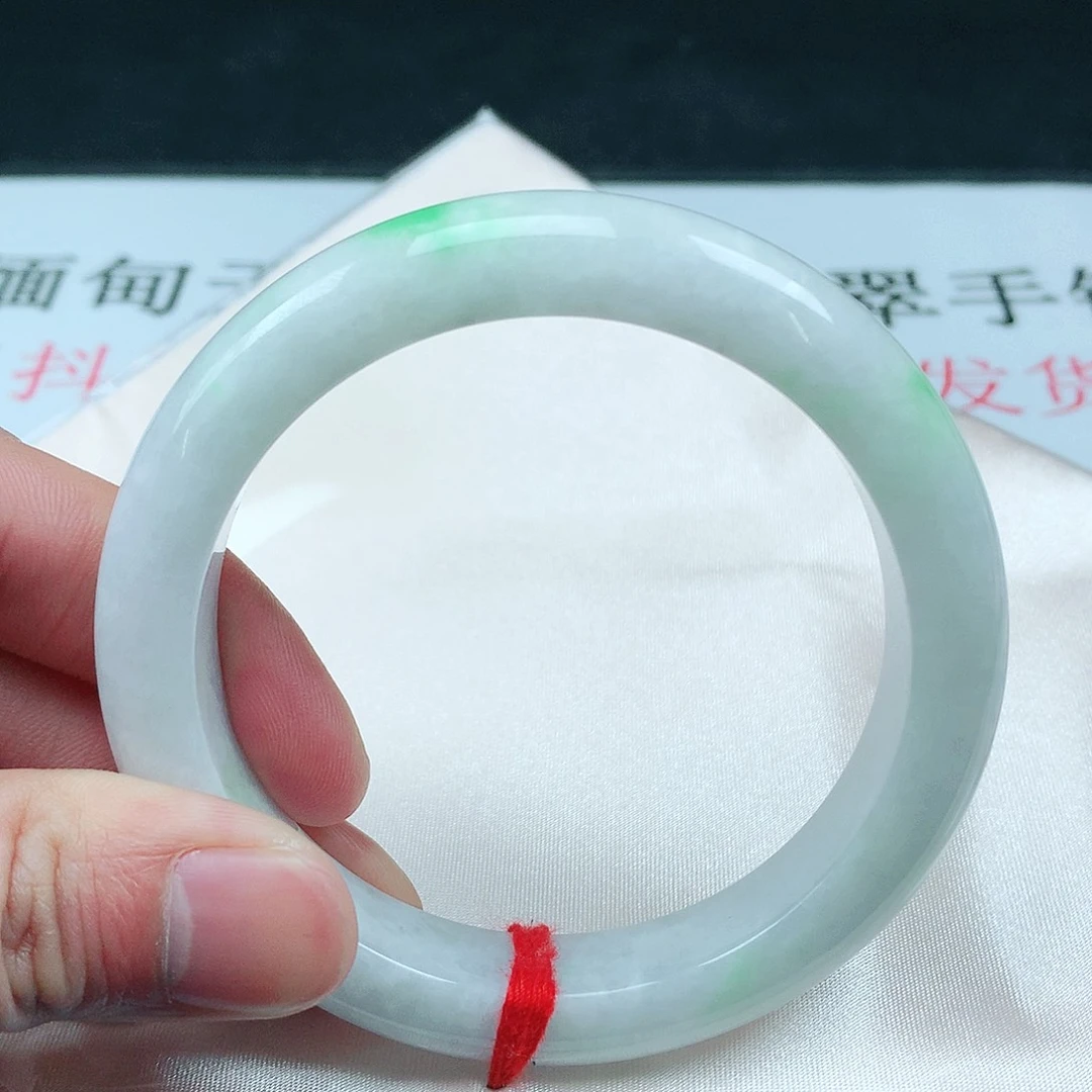 翡翠手镯未镶嵌圈58