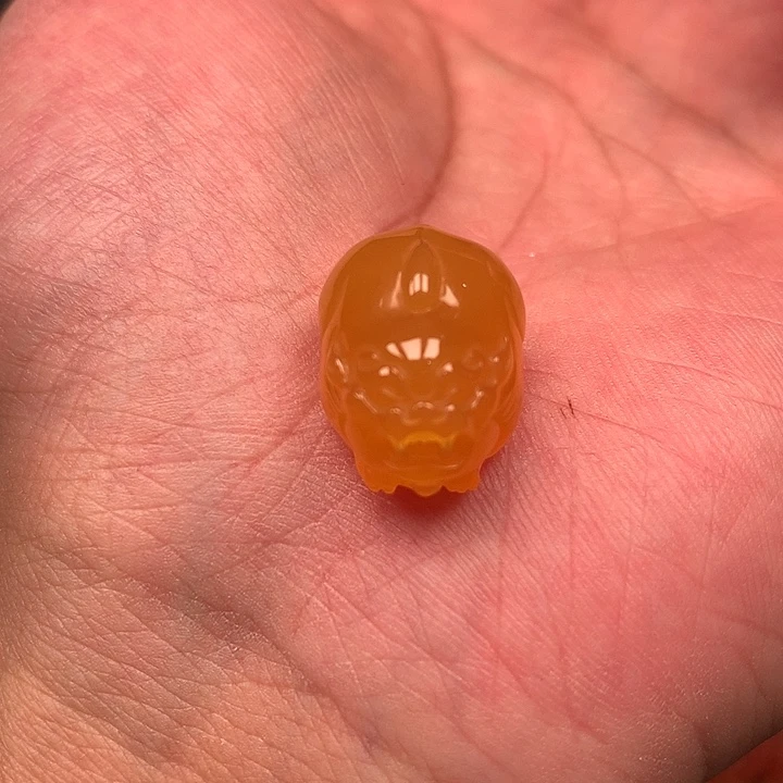 石英质玉（黄龙玉）吊坠(不含链)未镶嵌在**方