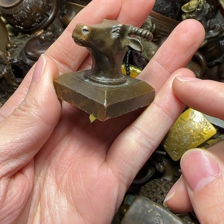 铜器把玩摆件链接