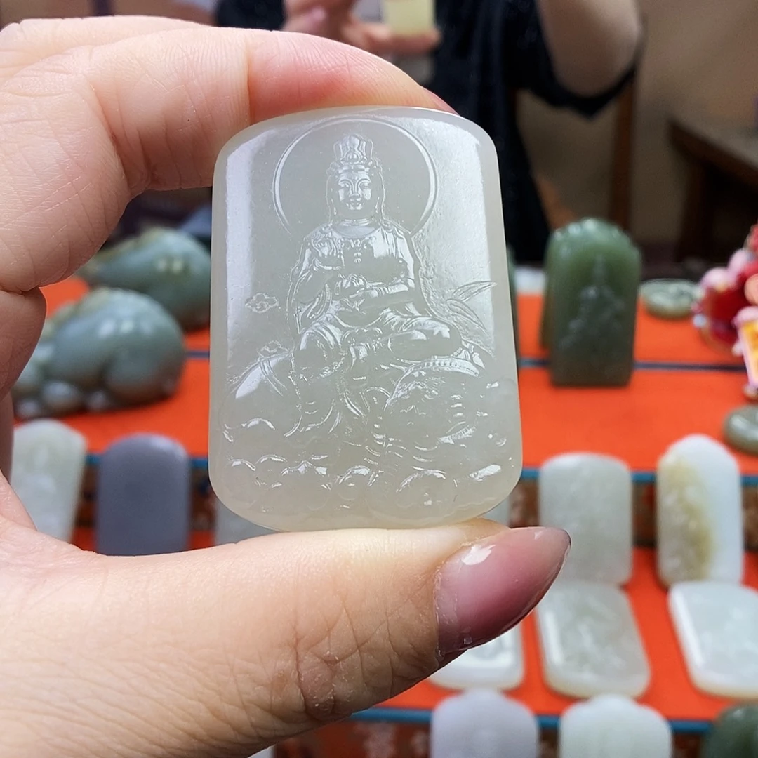 颈饰未镶嵌和田玉东****园