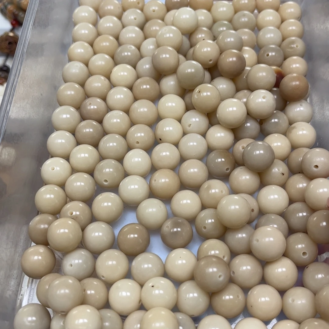 吊坠白玉菩提奶灰圆珠36颗