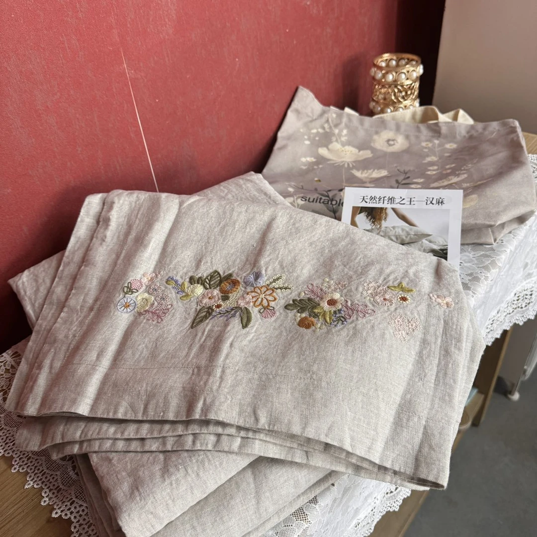 LD002雨露汉麻刺绣四件套被套2×2.3床单2.4×2.5枕套48×74送个布袋