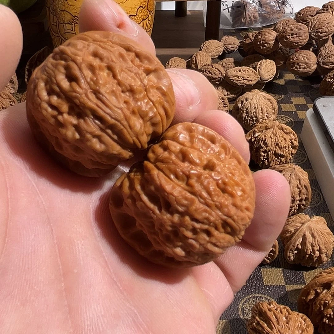 吊坠文玩核桃血麒麟