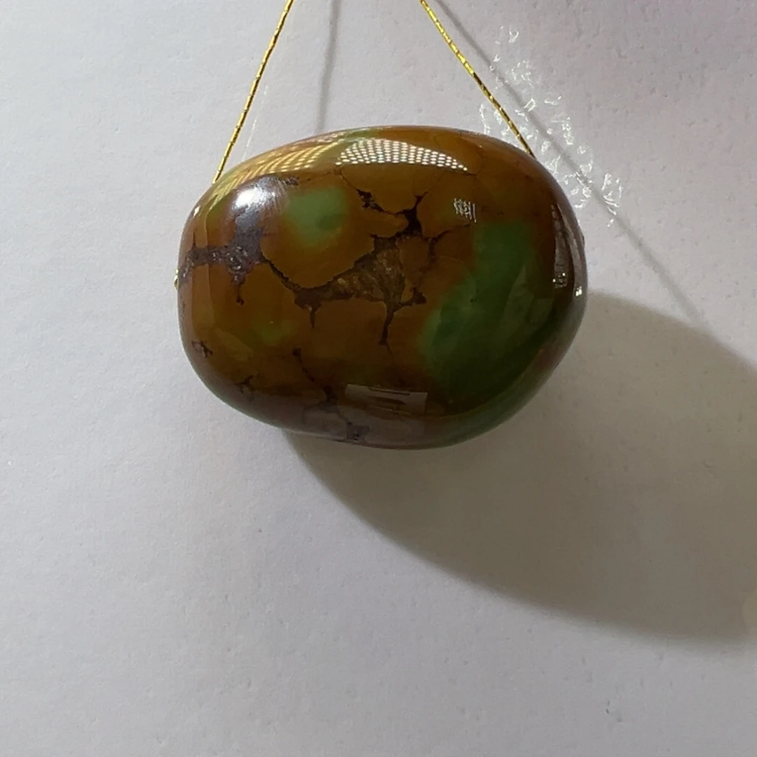 绿松石未镶嵌挂件