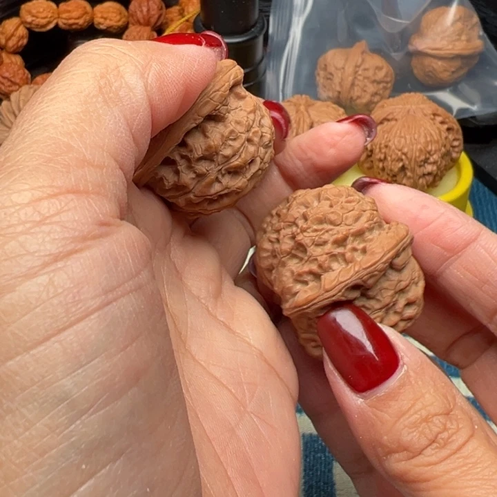 吊坠桃核文玩写麒麟37