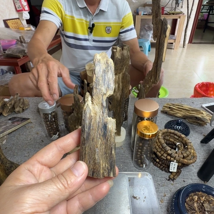 沉香沉香碎屑30克