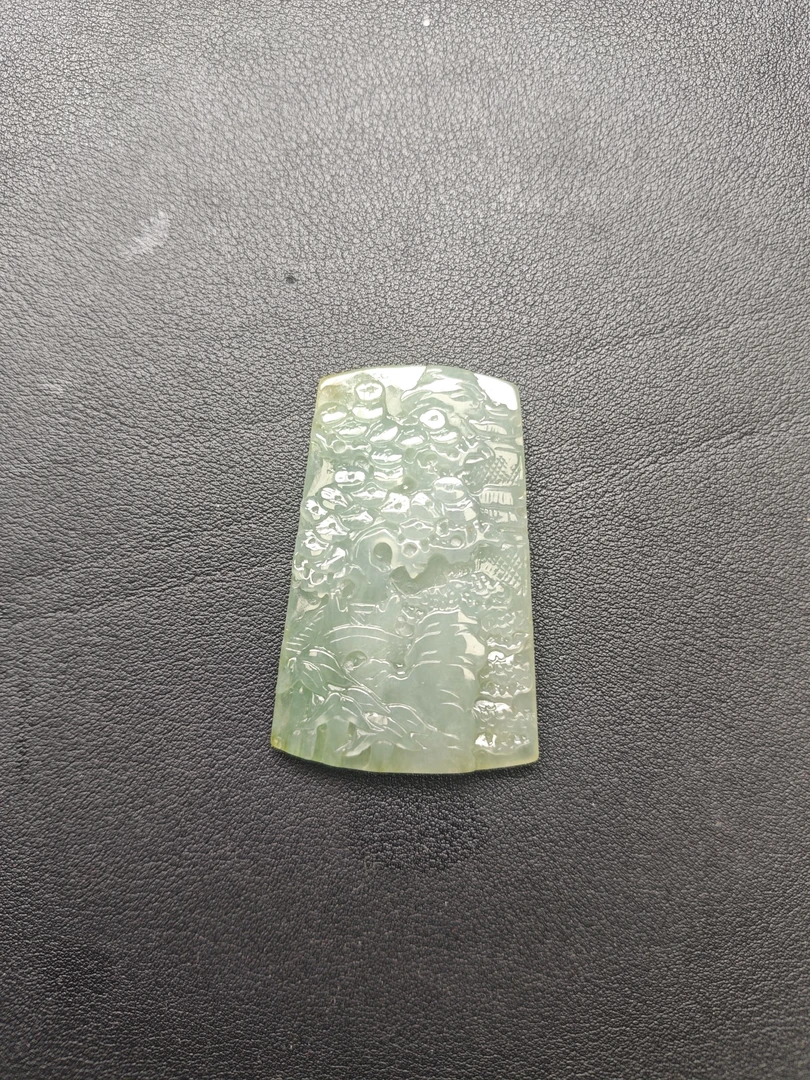 天然翡翠老坑种飘花山水牌挂件雕刻精雕