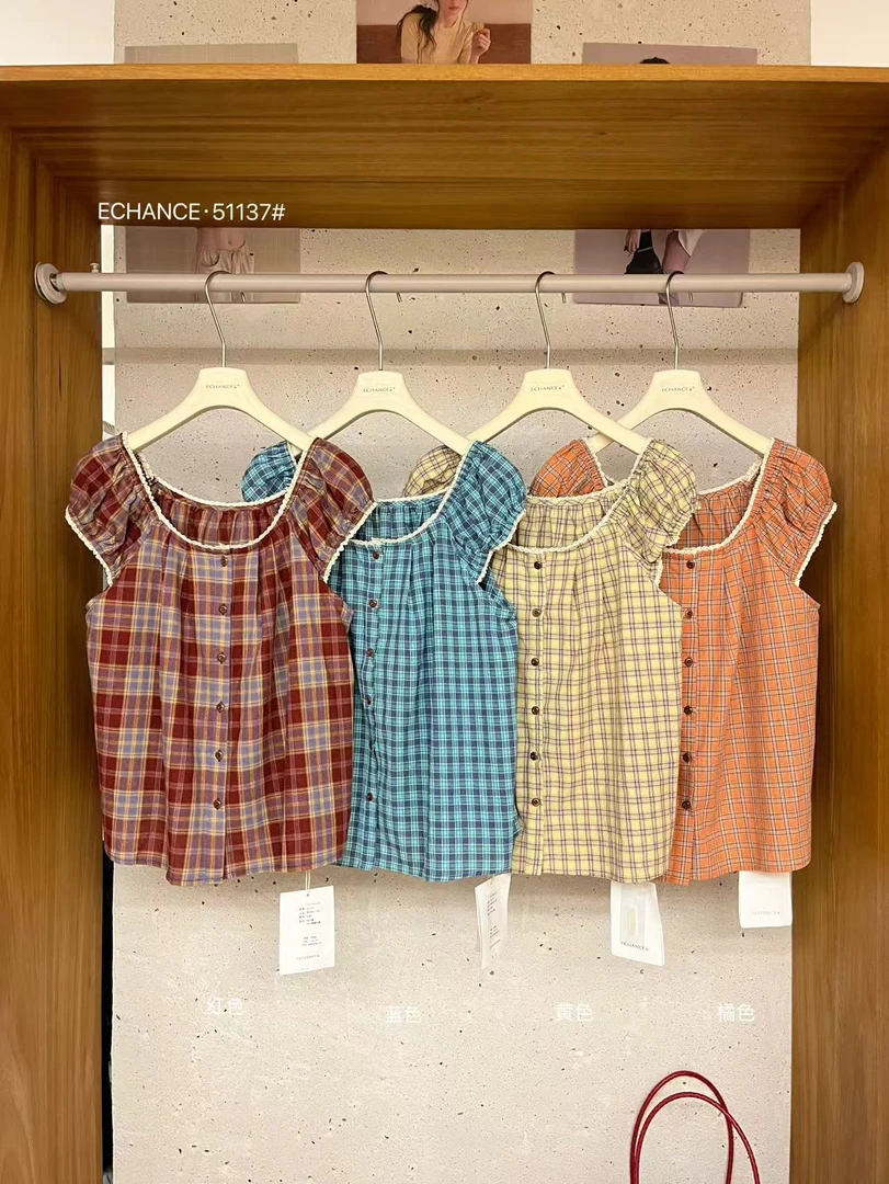 ECHANCE（51137#）复古格纹小衫