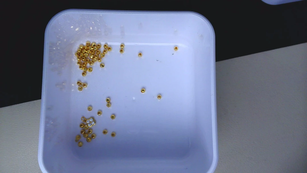 黄金足金小金 豆
