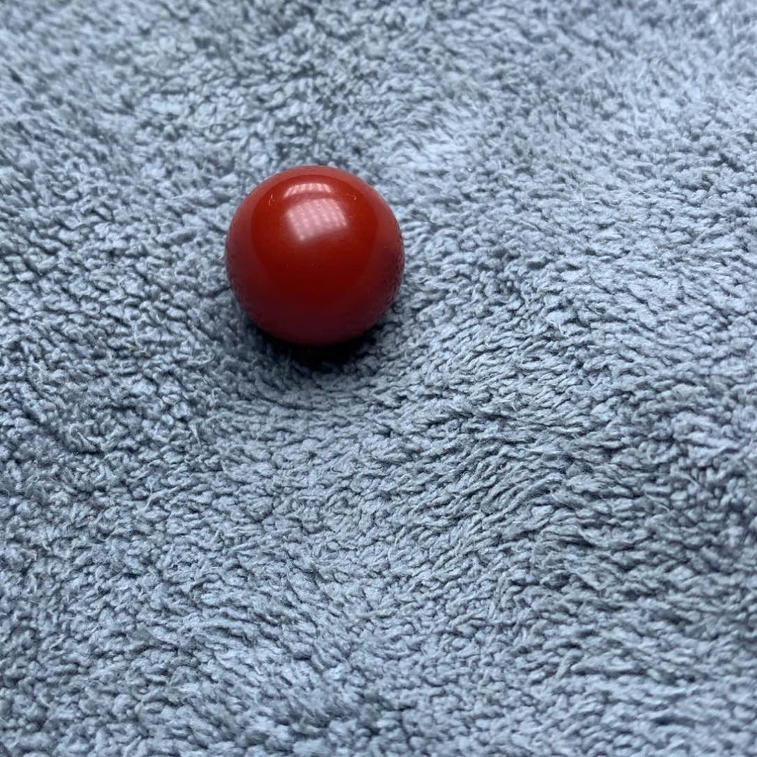 南红玛瑙珠子未镶嵌阿**?