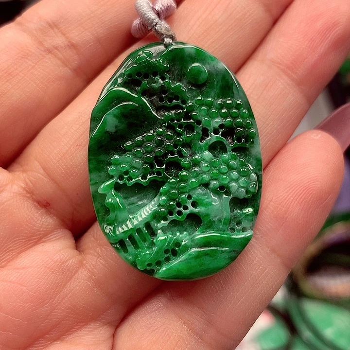翡翠未镶嵌颈饰翡翠