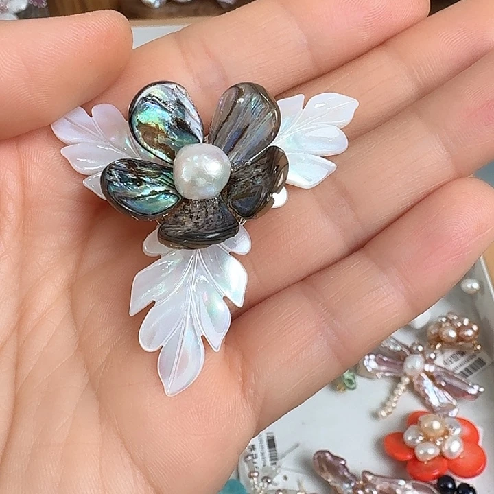 胸针淡水珍珠未镶嵌