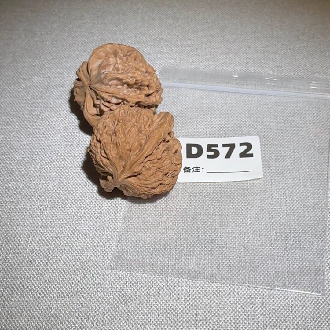 文玩核桃吊坠耐***式马老四572