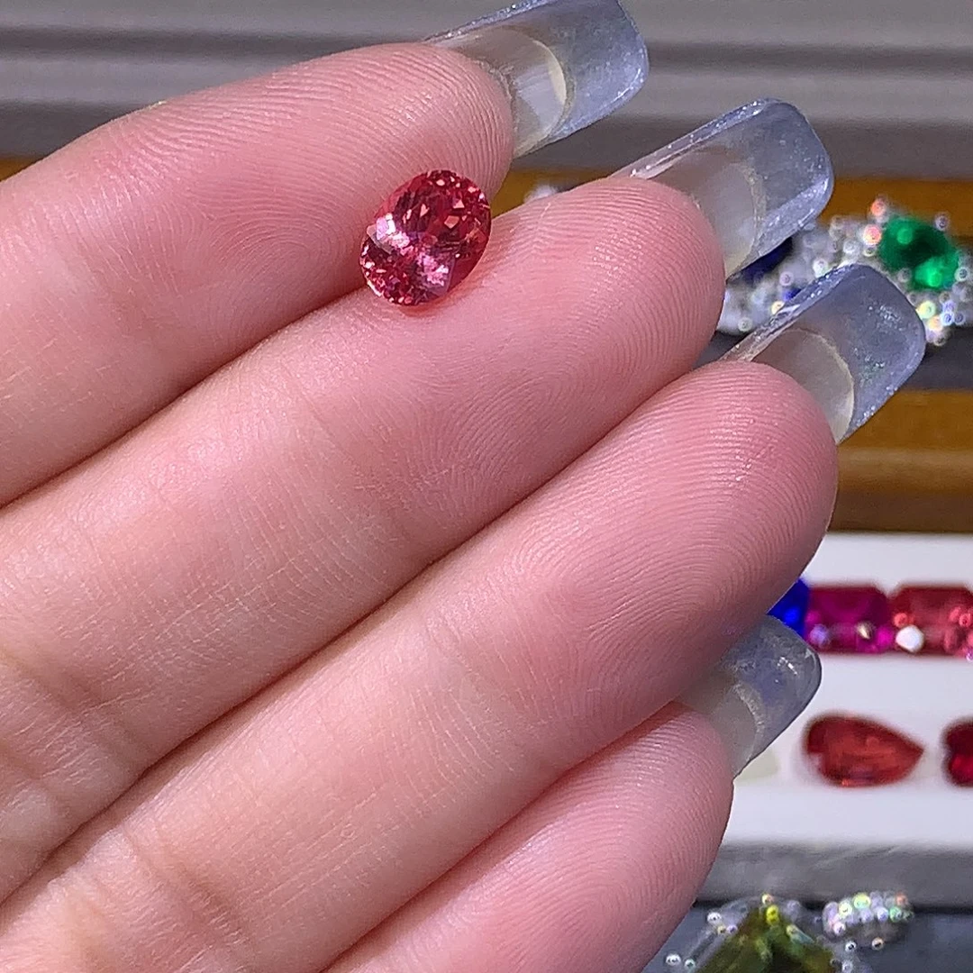 合成（培育）蓝宝石裸石