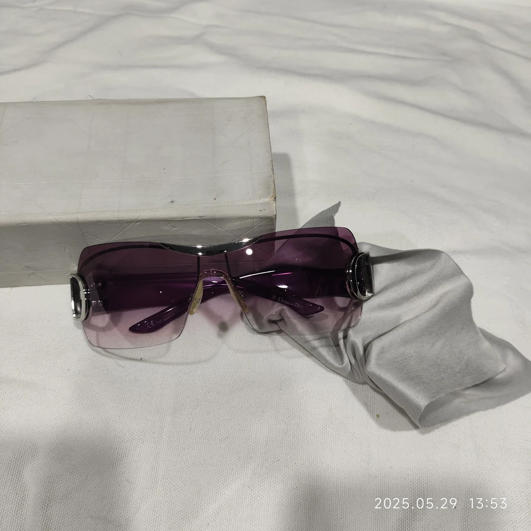 95新 GUCCI/古驰 麦殿/墨镜紫红色/250528LJXTX08